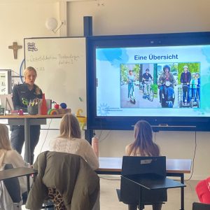 b81e09b7-d7b9-48fe-99dd-9478996fb52f